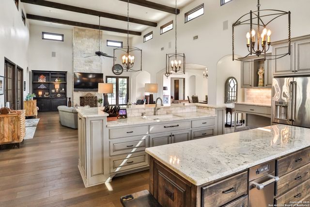 316 clear lake, New Braunfels, TX 78132