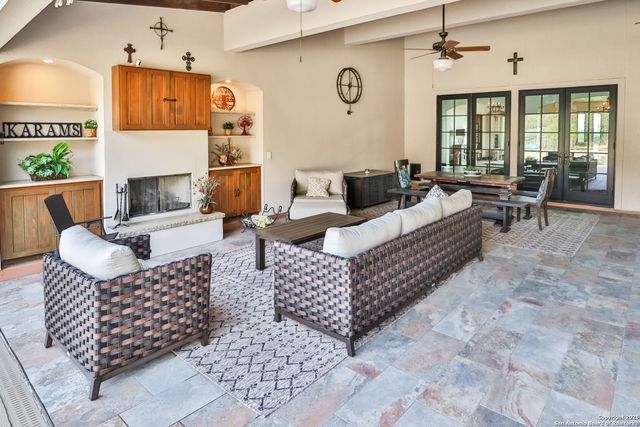 316 clear lake, New Braunfels, TX 78132