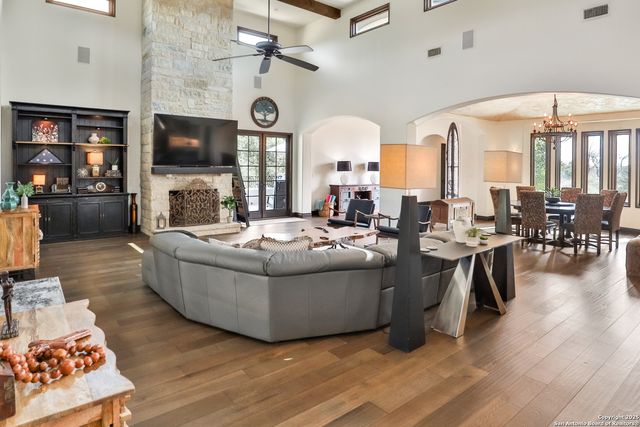 316 clear lake, New Braunfels, TX 78132