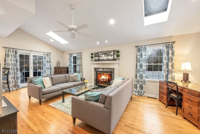 47 Susan Dr, Closter Boro, NJ 07624