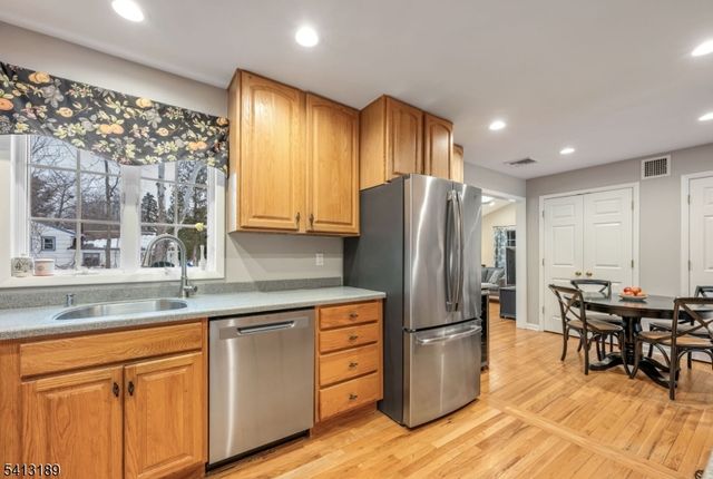 47 Susan Dr, Closter Boro, NJ 07624