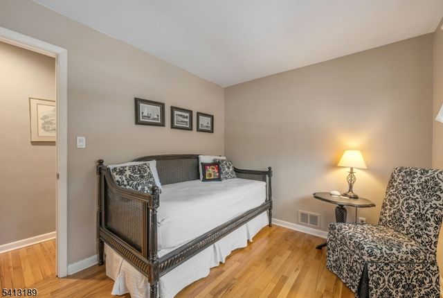 47 Susan Dr, Closter Boro, NJ 07624