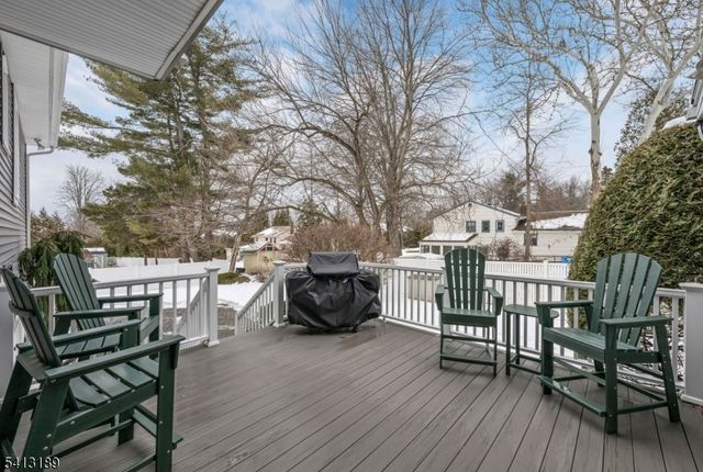 47 Susan Dr, Closter Boro, NJ 07624