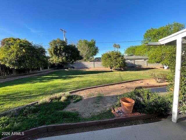 1302 W HAYWARD Avenue, Phoenix, AZ 85021