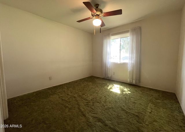 1302 W HAYWARD Avenue, Phoenix, AZ 85021