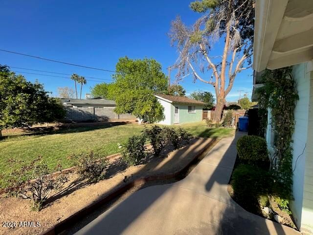 1302 W HAYWARD Avenue, Phoenix, AZ 85021