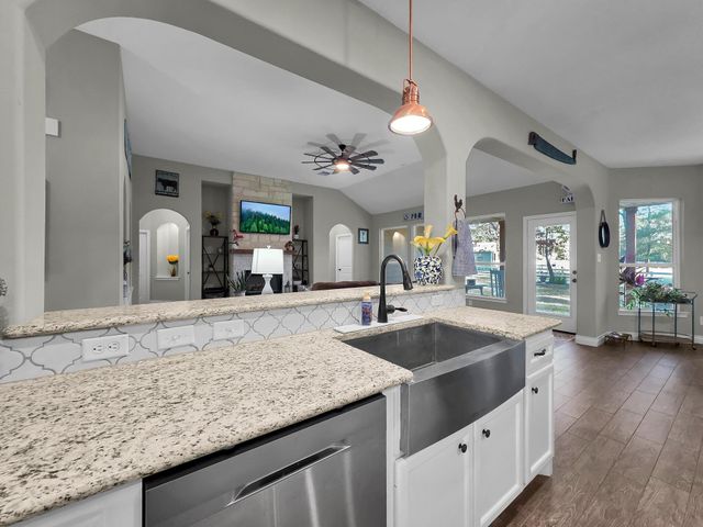 26600 Carriage Court, Waller, TX 77484