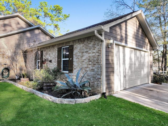 26600 Carriage Court, Waller, TX 77484