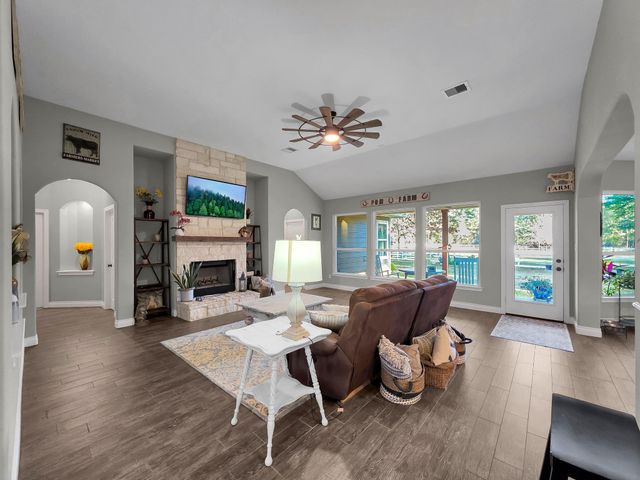 26600 Carriage Court, Waller, TX 77484