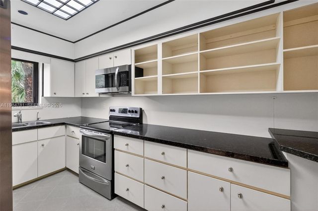 1626 NE 105th St 1626, Miami Shores, FL 33138