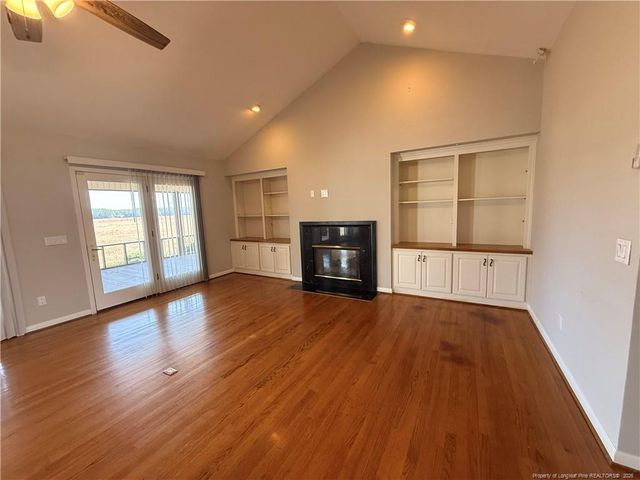 848 Castleberry Court, Vass, NC 28394