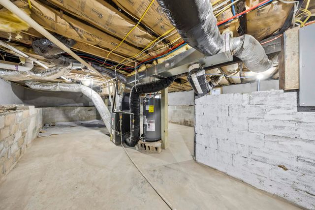 1903 S Kerth Avenue, Evansville, IN 47714