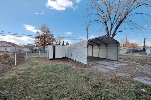 1903 S Kerth Avenue, Evansville, IN 47714