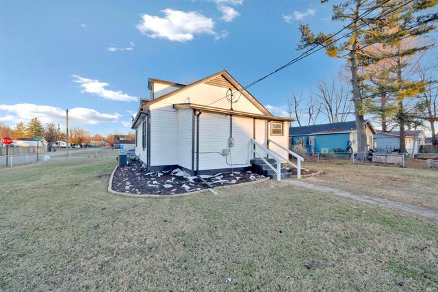 1903 S Kerth Avenue, Evansville, IN 47714