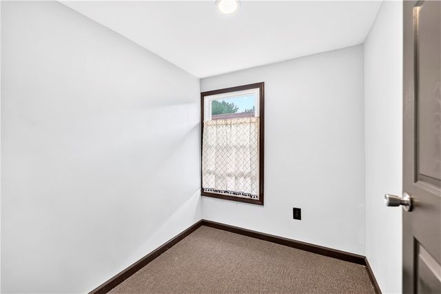 452 Turnpike St, Beaver, PA 15009