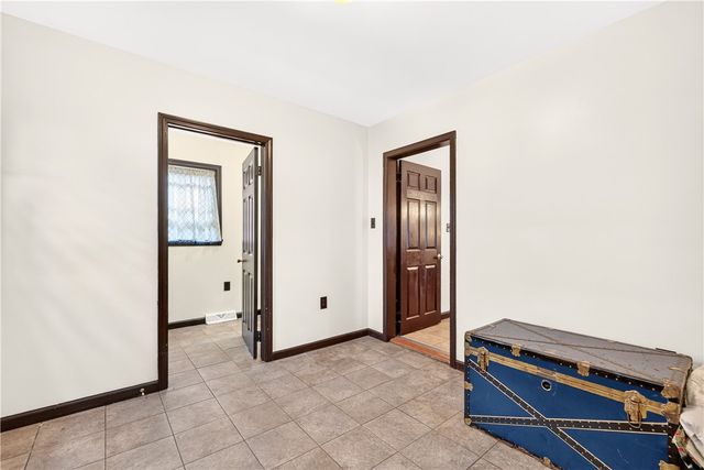 452 Turnpike St, Beaver, PA 15009