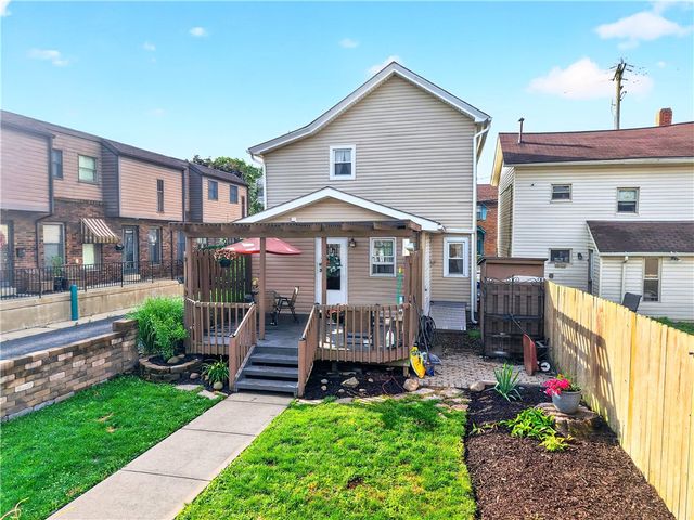 452 Turnpike St, Beaver, PA 15009