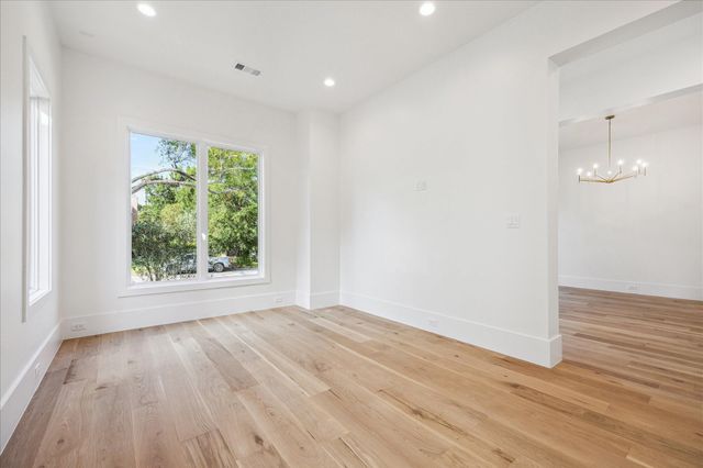 2507 Glen Haven Boulevard, Houston, TX 77030