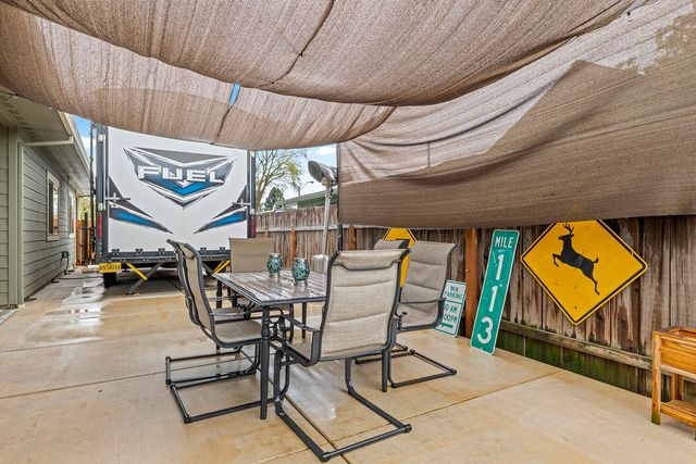 625 Cherry Street, Central Point, OR 97502