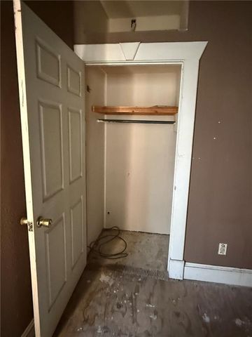 613 W 2nd Street, Pittsburg, KS 66762