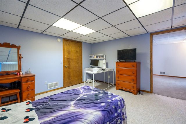 2223 Mapleton Street, Grand Rapids, MI 49505