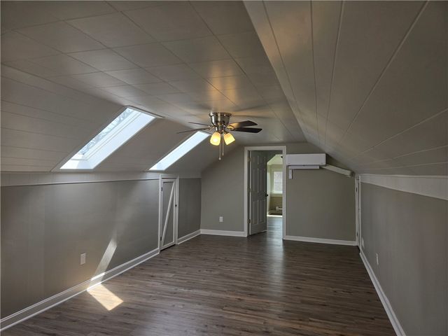 1425 Barclay Hill Rd, Brighton Twp, PA 15009