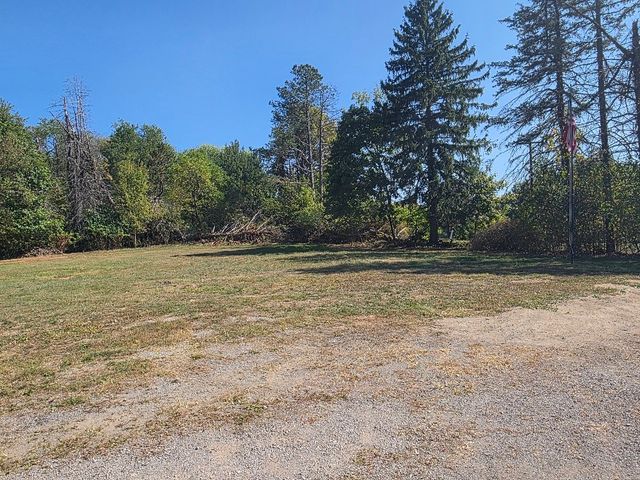 1425 Barclay Hill Rd, Brighton Twp, PA 15009