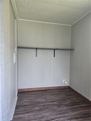 1425 Barclay Hill Rd, Brighton Twp, PA 15009