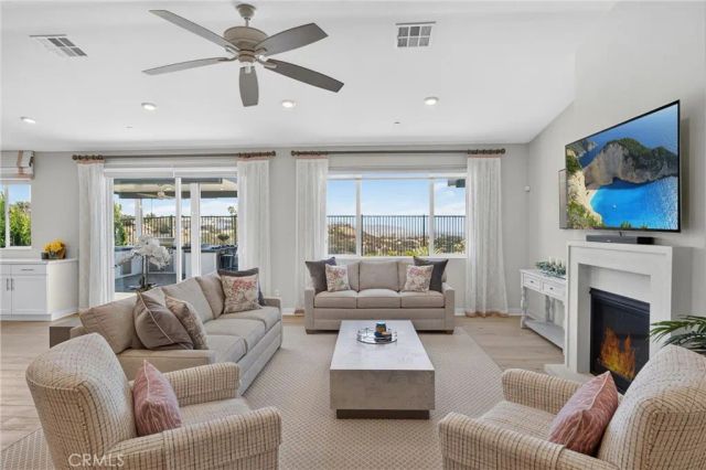 1882 Pele Way, Corona, CA 92882