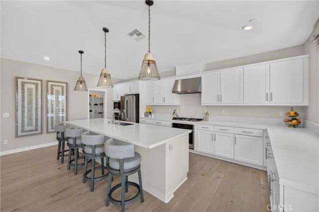1882 Pele Way, Corona, CA 92882