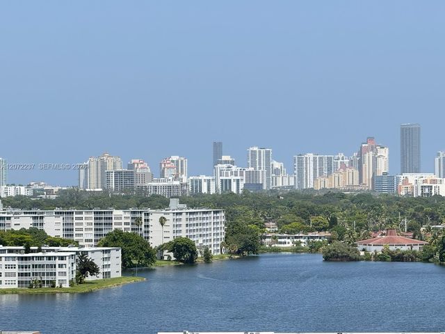 1301 NE Miami Gardens Drive 1404W, Miami, FL 33179