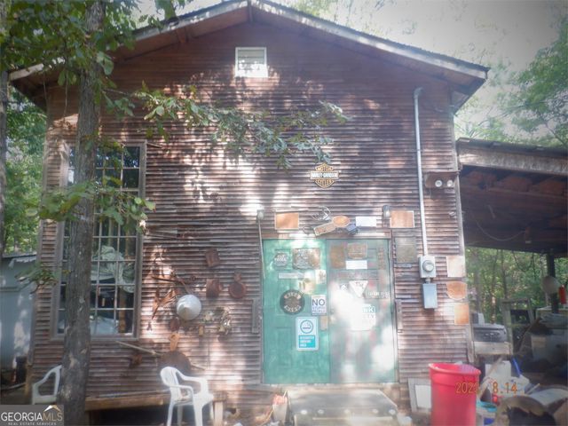 379 Martin Dairy Road, Milner, GA 30257
