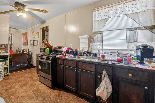 2100 Butternut Ln, Midland, TX 79701