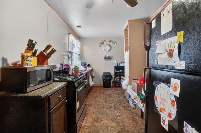 2100 Butternut Ln, Midland, TX 79701