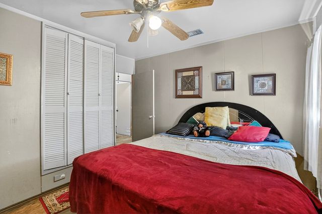 2100 Butternut Ln, Midland, TX 79701