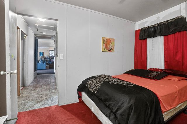 2100 Butternut Ln, Midland, TX 79701