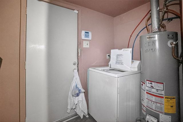 2100 Butternut Ln, Midland, TX 79701