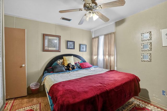 2100 Butternut Ln, Midland, TX 79701