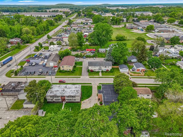 5701-5707 Woodward Street, Wayne, MI 48184