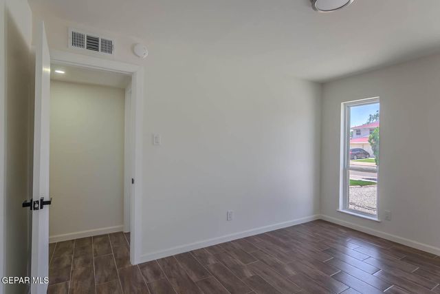 1605 LARRY WADKINS Drive, El Paso, TX 79936