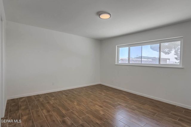 1605 LARRY WADKINS Drive, El Paso, TX 79936