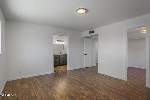 1605 LARRY WADKINS Drive, El Paso, TX 79936