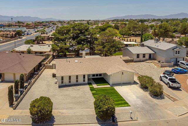 1605 LARRY WADKINS Drive, El Paso, TX 79936