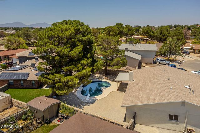 1605 LARRY WADKINS Drive, El Paso, TX 79936