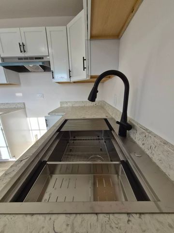 225 McKool Avenue, Romeoville, IL 60446