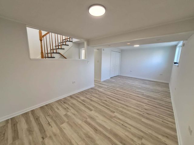 225 McKool Avenue, Romeoville, IL 60446