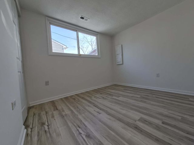 225 McKool Avenue, Romeoville, IL 60446