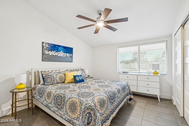 7001 E DREYFUS Avenue, Scottsdale, AZ 85254