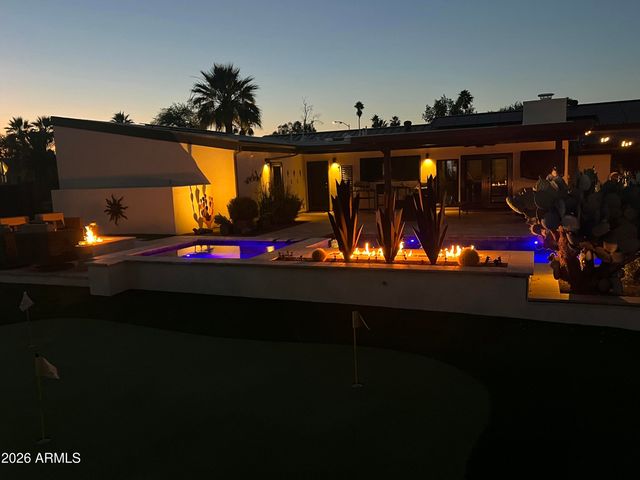 7001 E DREYFUS Avenue, Scottsdale, AZ 85254