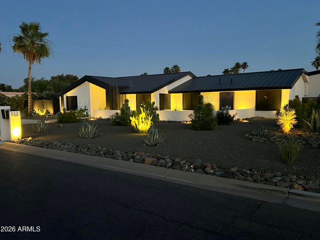 7001 E DREYFUS Avenue, Scottsdale, AZ 85254